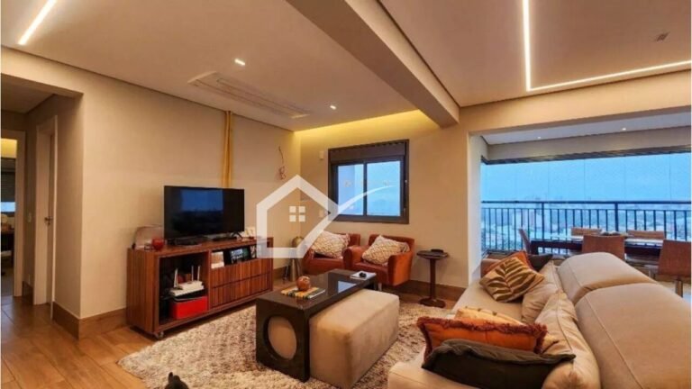 Sala de apartamento com 3 dormitórios à venda, 128 m² na Vila Gilda. em Sto André