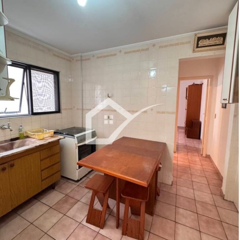Cozinha apartamento à venda (46m²), 100 metros da praia, 1 quarto, 1 vaga (2)