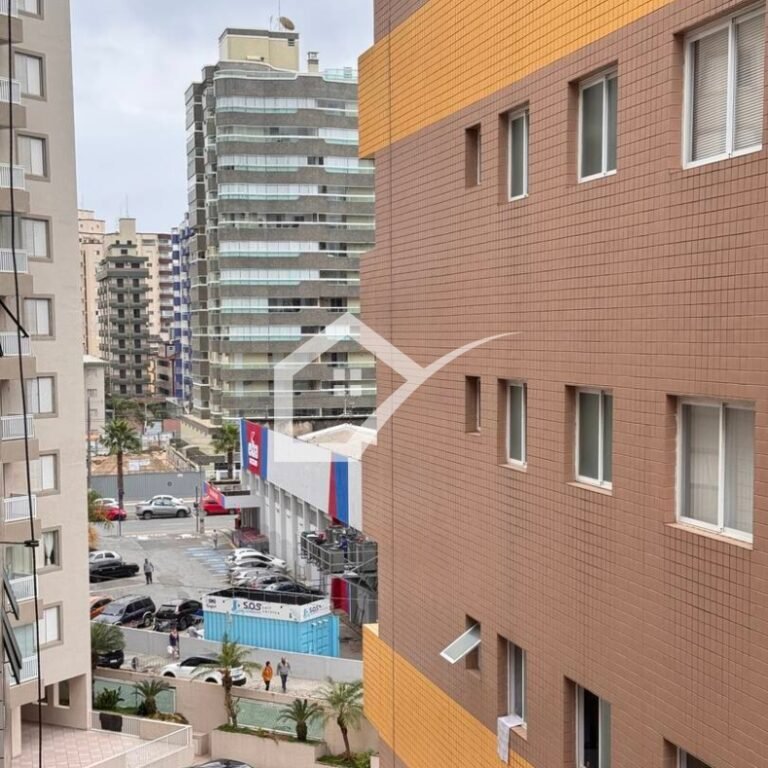 Vista apartamento à venda (46m²), 100 metros da praia, 1 quarto, 1 vaga